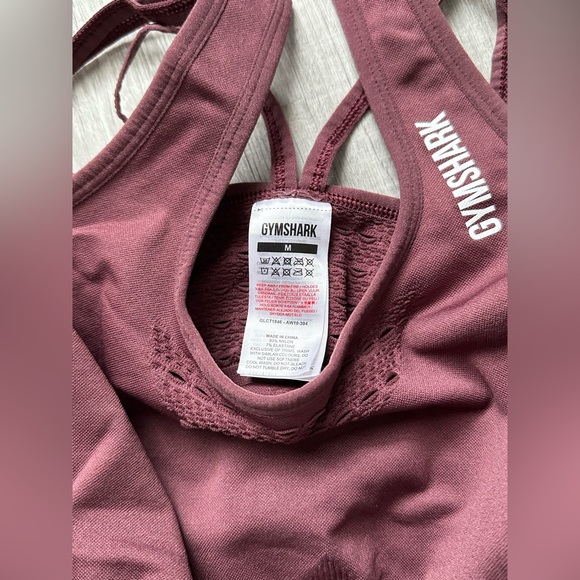 Gymshark Energy+ Seamless Crop Top / sports bra / size M / Berry Red - Picture 3 of 8